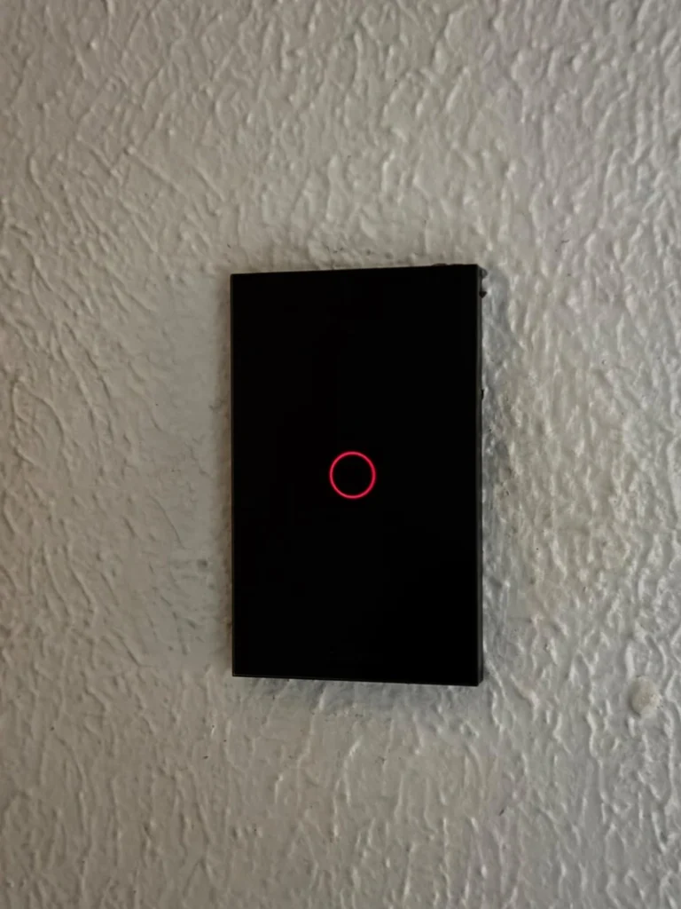 Coibeu Smart Pro já instalado e funcionando. Falando sobre o melhor interruptor inteligente.